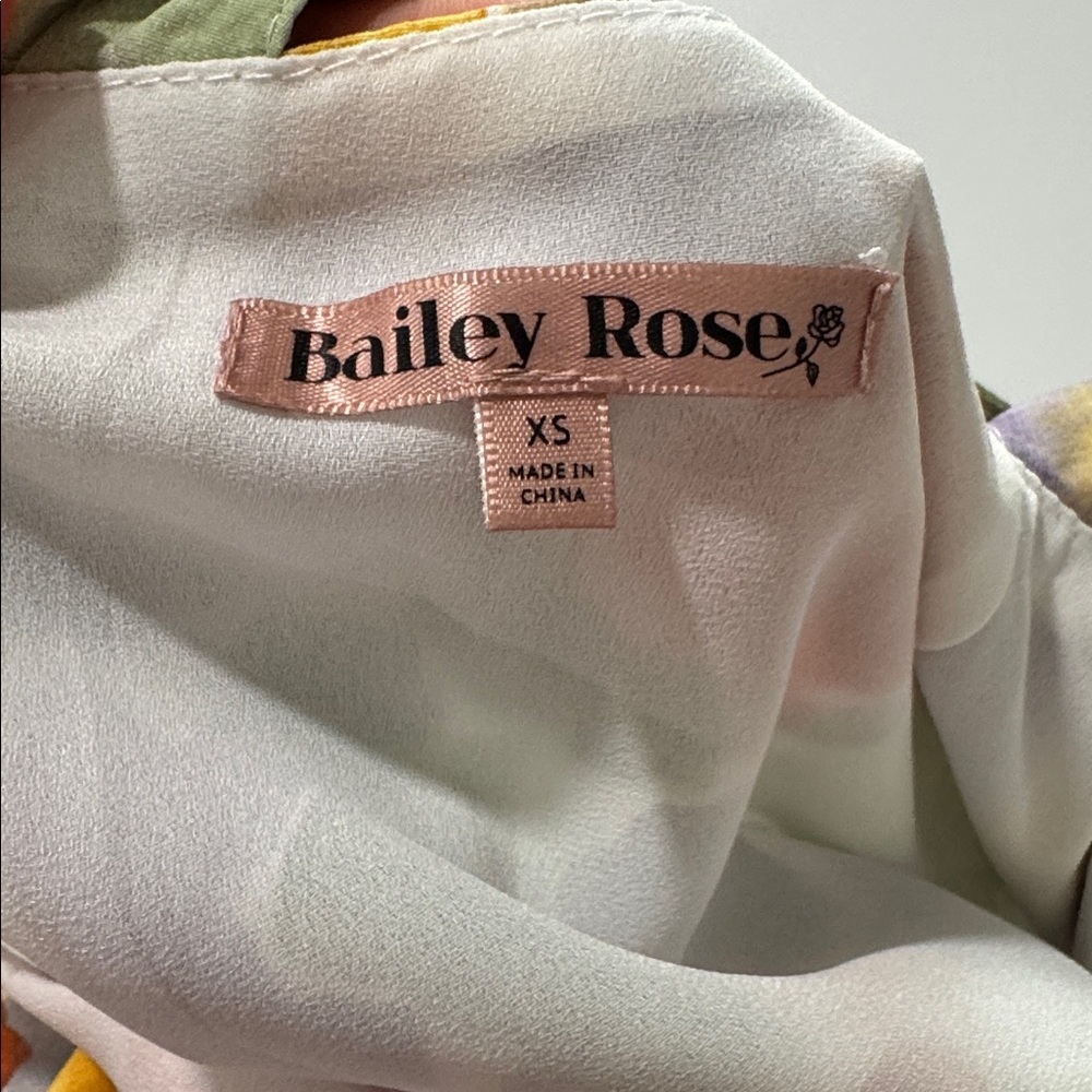 Bailey Rose Floral V-Neck Summer watercolor mini dress - Picture 8 of 8